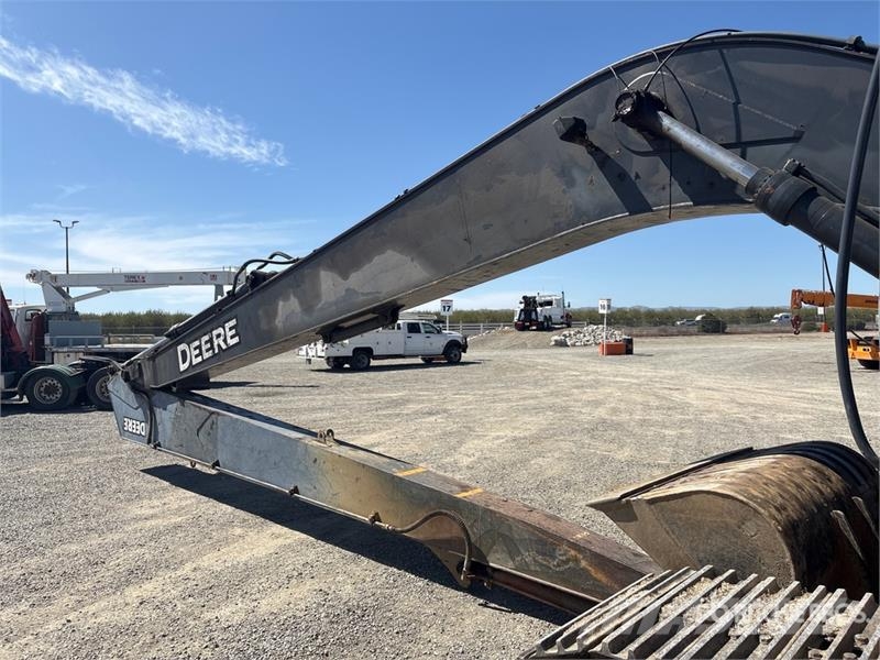 John Deere 270 D Long Reach Tracked Excavator حفارات زحافة