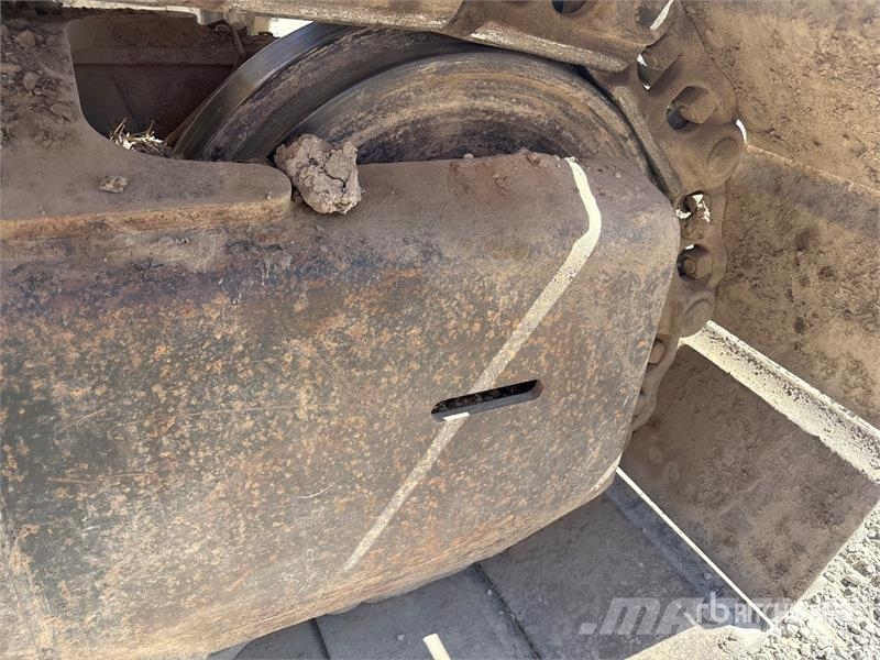 John Deere 270 D Long Reach Tracked Excavator حفارات زحافة