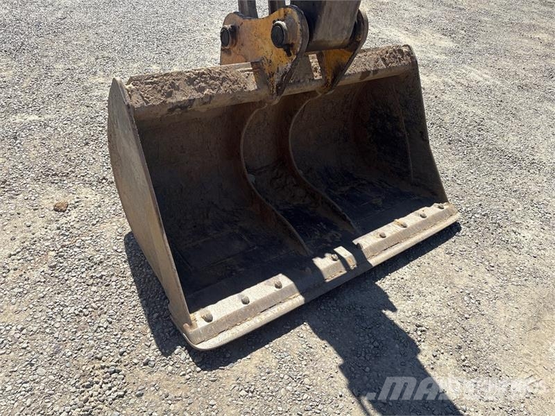 John Deere 270D LC Long Reach Tracked Excavator Crawler excavators
