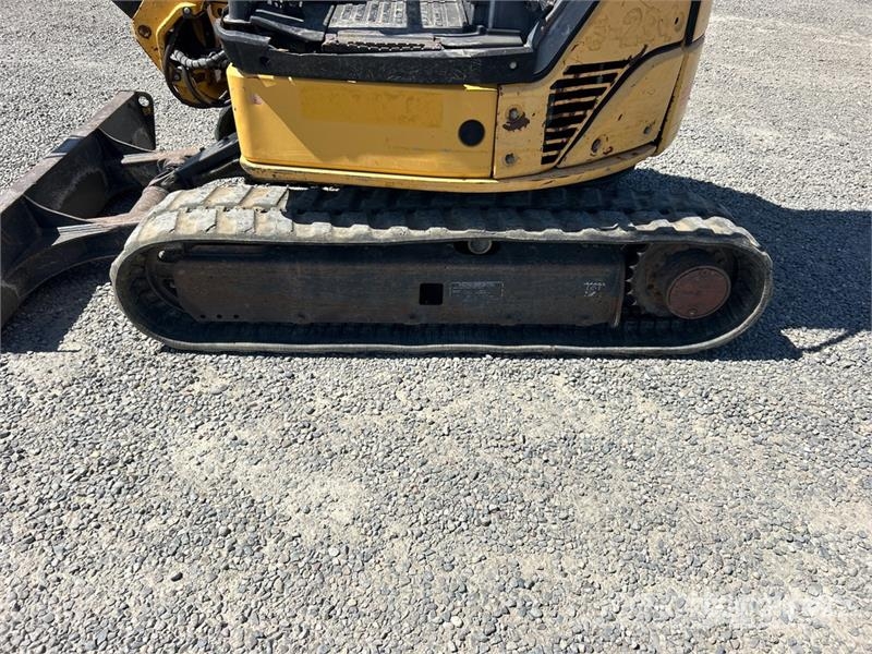John Deere 27D Mini rýpadla < 7t