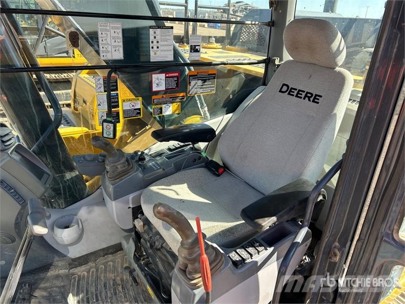 John Deere 300G LC Tracked Excavator Bageri gusjeničari