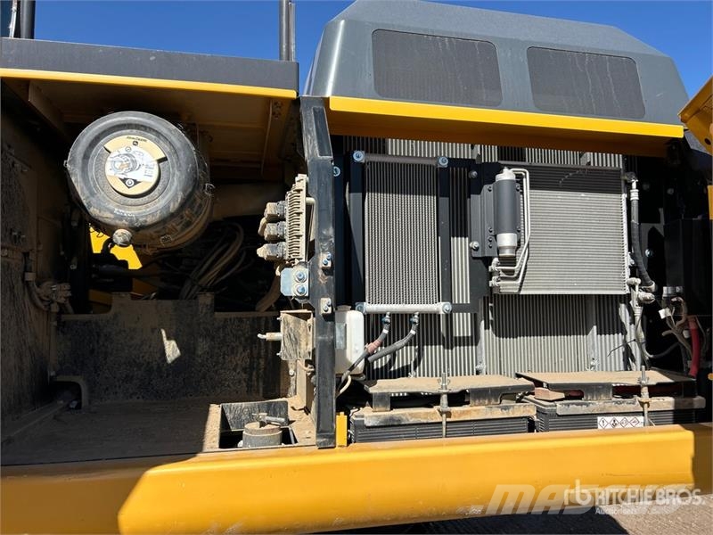 John Deere 300G LC Tracked Excavator Bageri gusjeničari