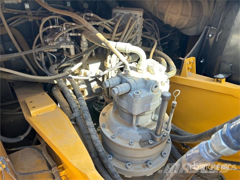 John Deere 300G LC Tracked Excavator Bageri gusjeničari