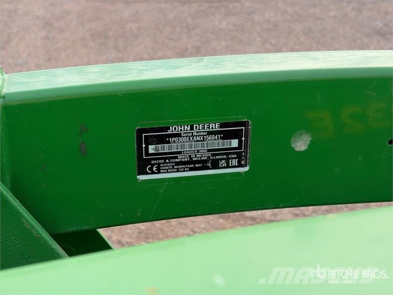 John Deere 3032E 4WD Utility Tractor Tractores compactos