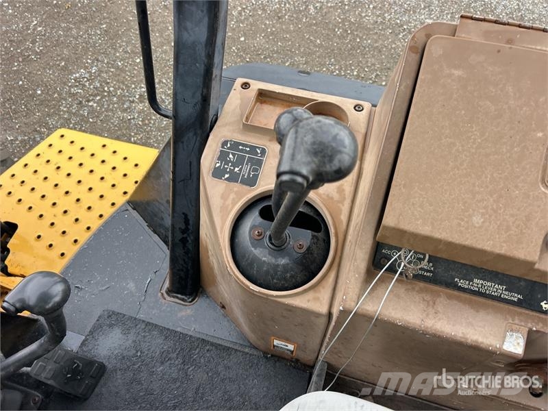 John Deere 310E Экскаваторы-погрузчики