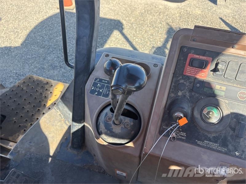 John Deere 310E バックホーローダー