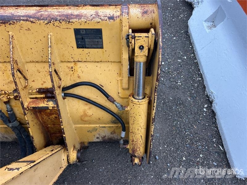 John Deere 310E Экскаваторы-погрузчики