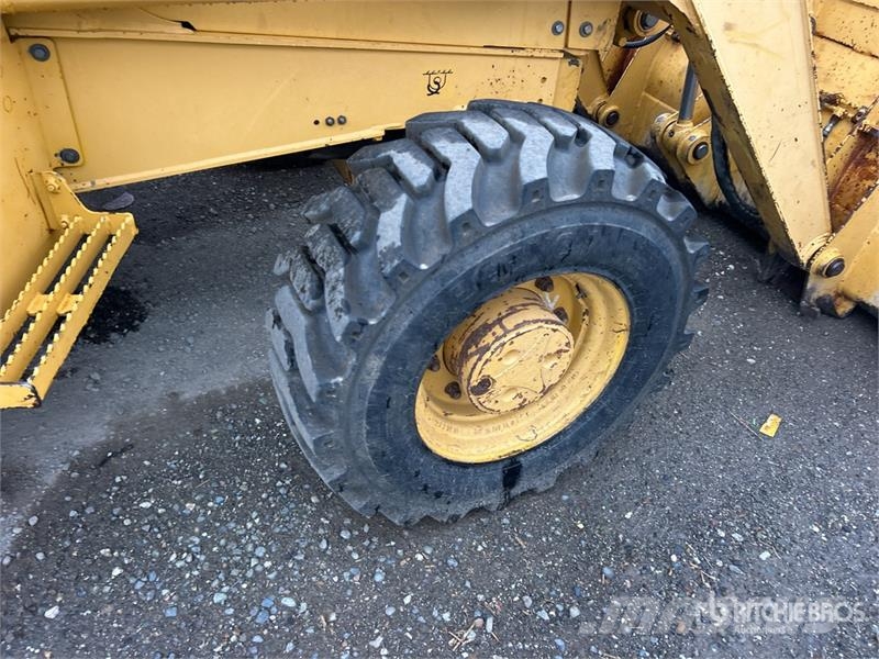 John Deere 310E Экскаваторы-погрузчики