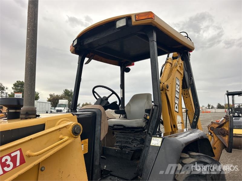 John Deere 310E Экскаваторы-погрузчики