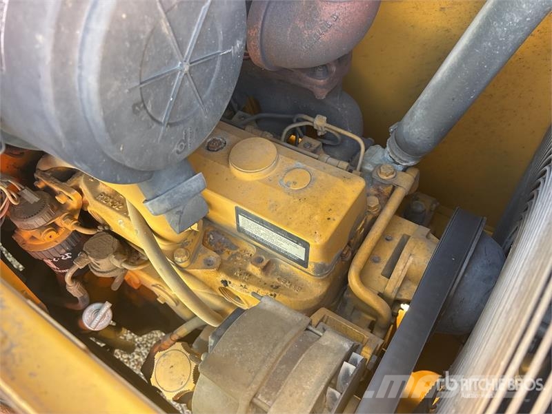 John Deere 310E バックホーローダー