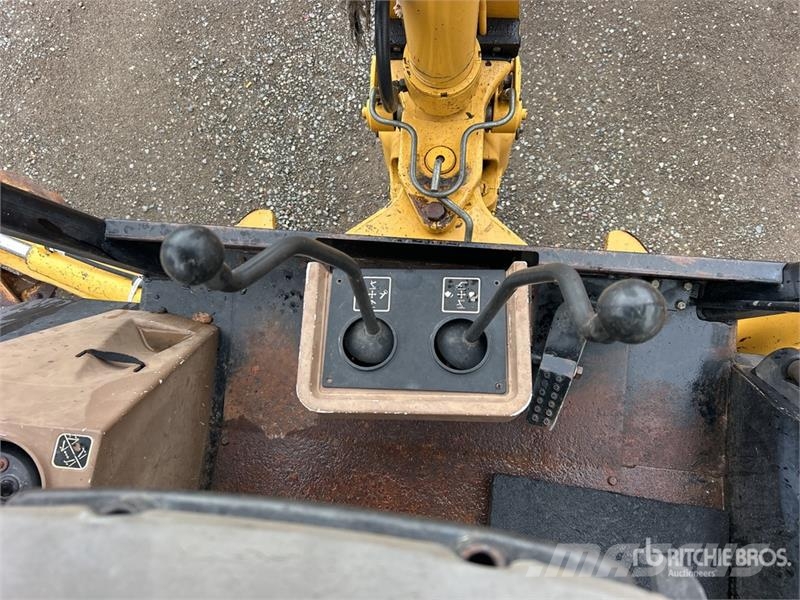 John Deere 310E Экскаваторы-погрузчики