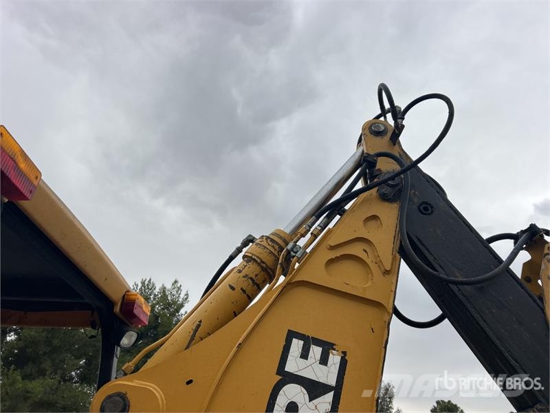 John Deere 310E Экскаваторы-погрузчики