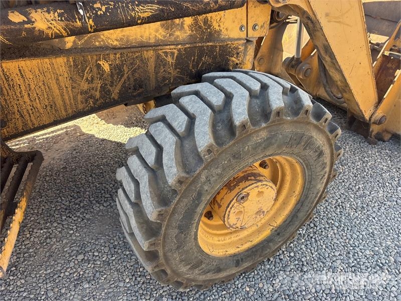 John Deere 310E バックホーローダー