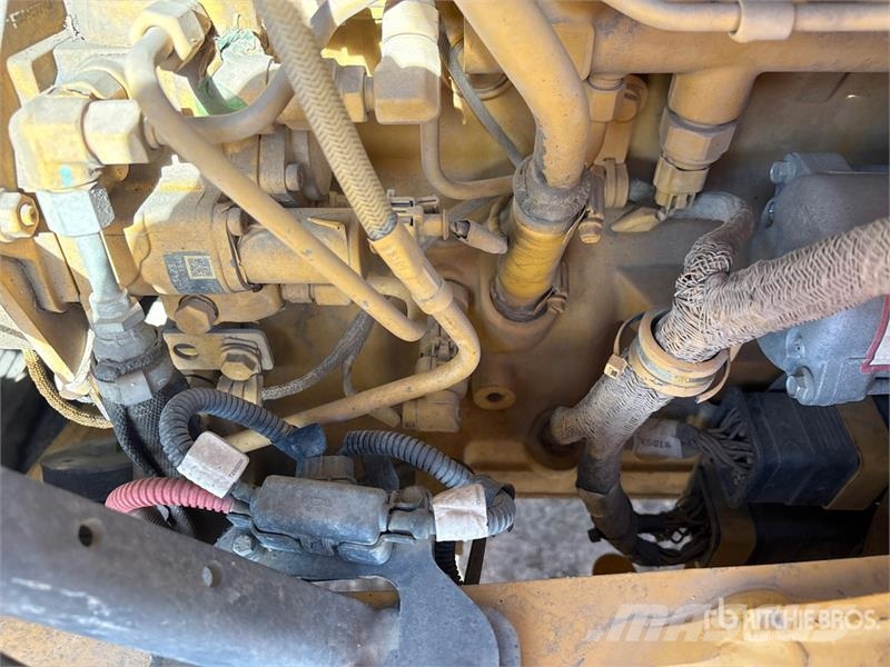 John Deere 310K لوادر ذات جرافات عكسية