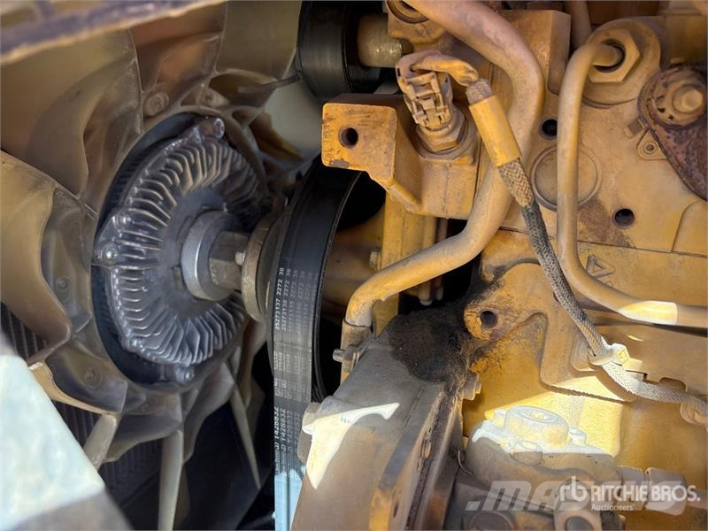 John Deere 310K لوادر ذات جرافات عكسية