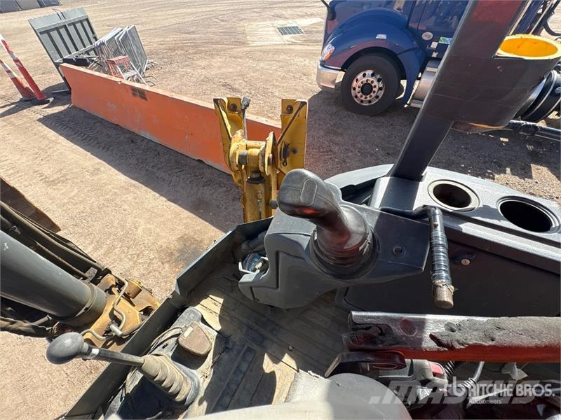 John Deere 310K لوادر ذات جرافات عكسية
