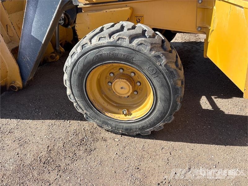 John Deere 310K لوادر ذات جرافات عكسية
