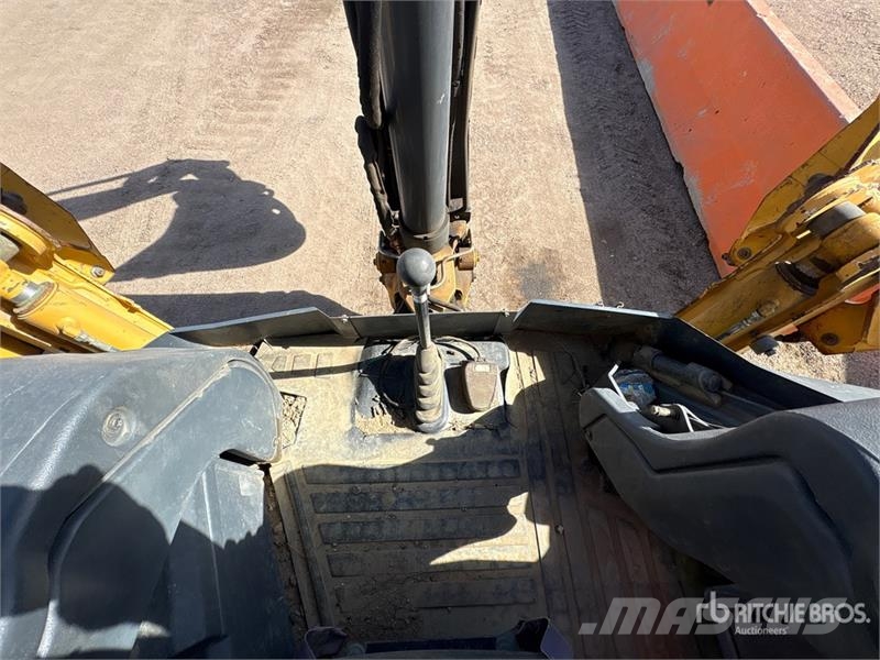 John Deere 310K لوادر ذات جرافات عكسية