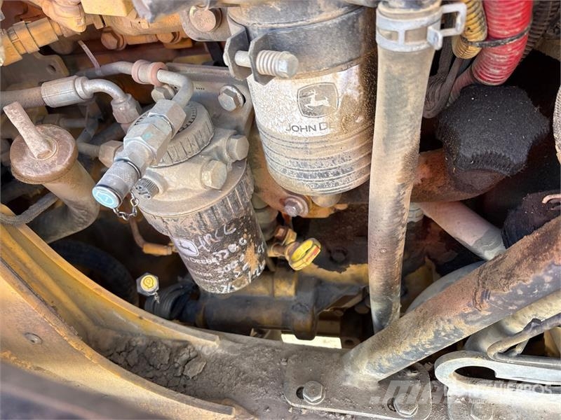 John Deere 310K لوادر ذات جرافات عكسية