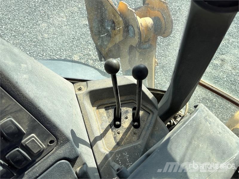 John Deere 310L EP لوادر ذات جرافات عكسية