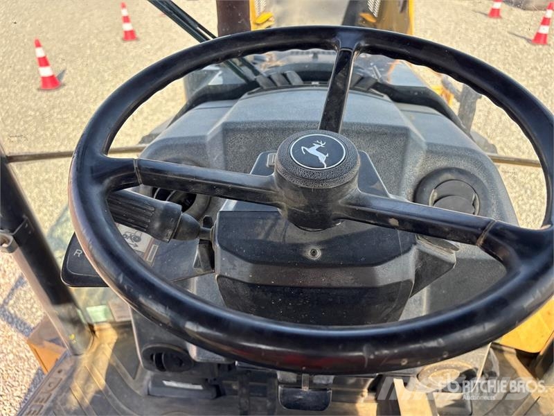 John Deere 310L EP لوادر ذات جرافات عكسية