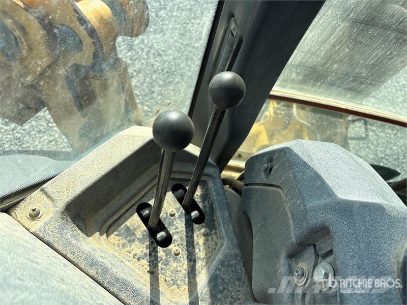 John Deere 310L EP لوادر ذات جرافات عكسية