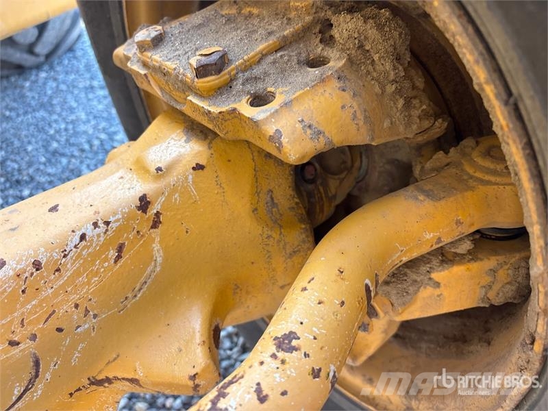 John Deere 310L EP لوادر ذات جرافات عكسية