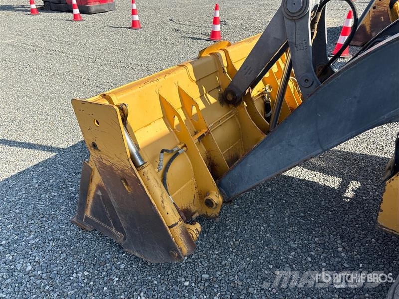 John Deere 310L EP لوادر ذات جرافات عكسية