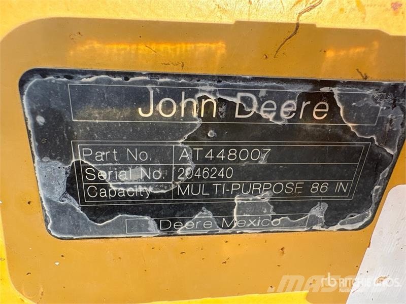 John Deere 310L EP لوادر ذات جرافات عكسية