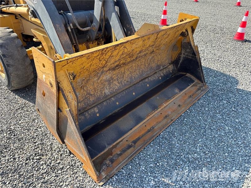 John Deere 310L EP لوادر ذات جرافات عكسية