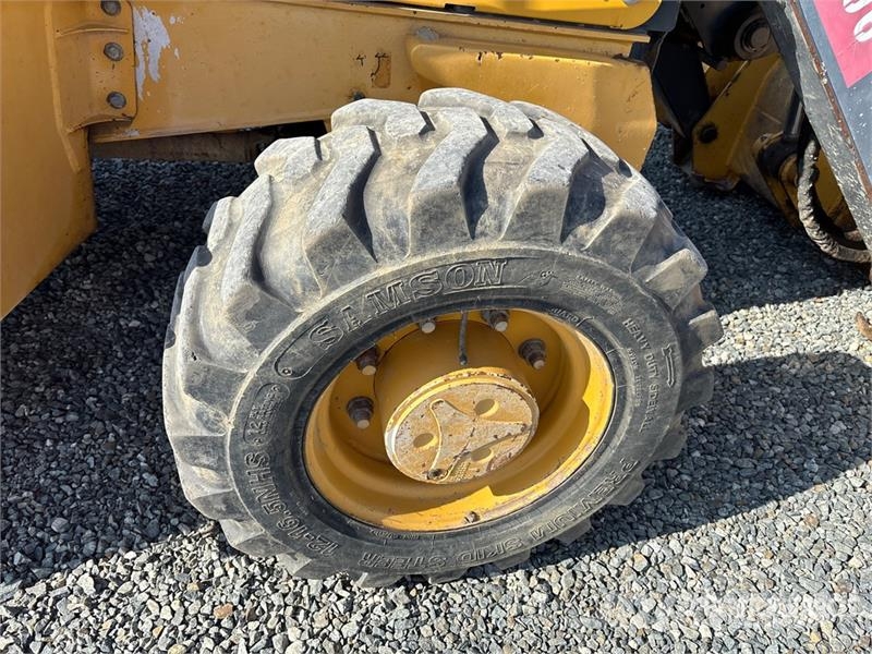 John Deere 310L EP لوادر ذات جرافات عكسية