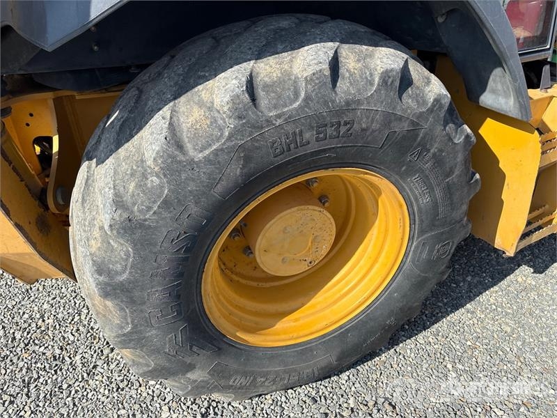 John Deere 310L EP لوادر ذات جرافات عكسية
