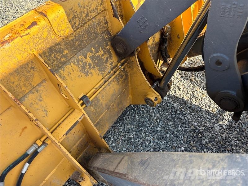 John Deere 310L EP لوادر ذات جرافات عكسية