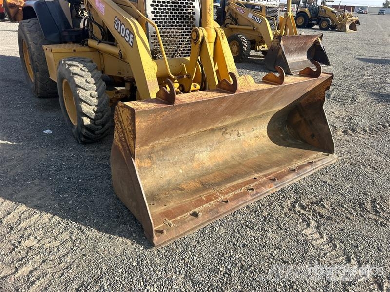 John Deere 310SE Backhoe loaders