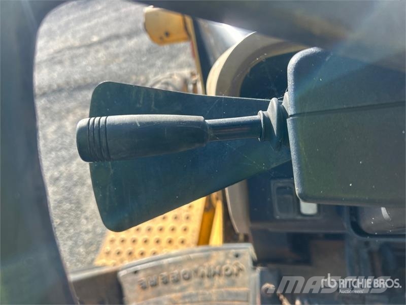 John Deere 310SE Backhoe loaders