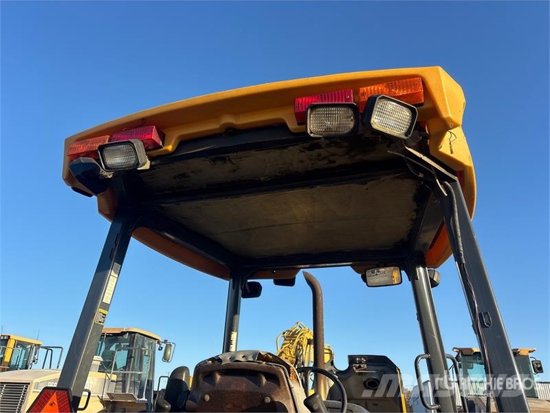 John Deere 310SG Rovokopači