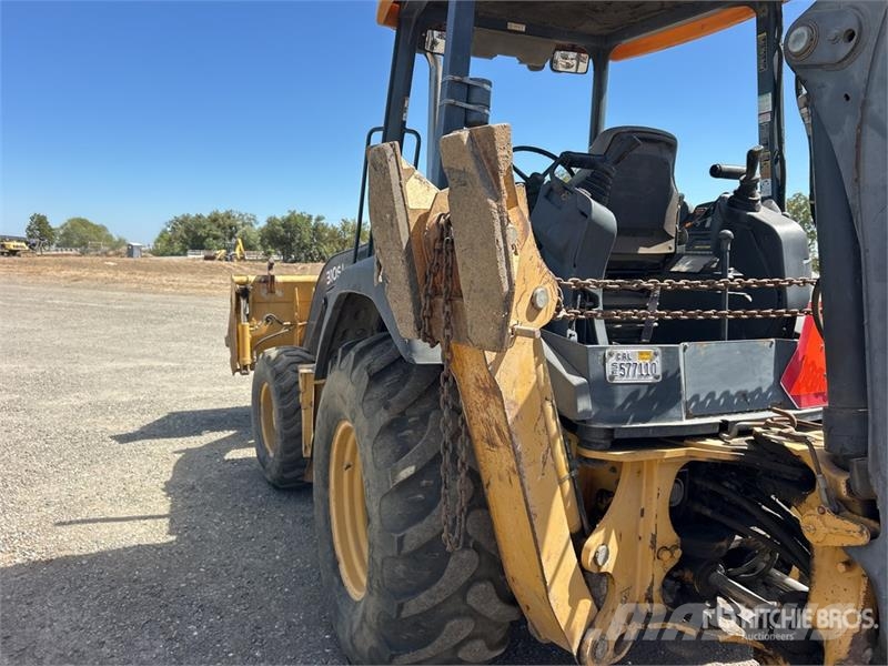 John Deere 310SJ Rovokopači