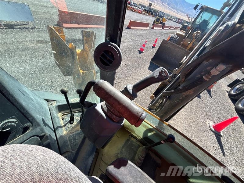 John Deere 310SL Buldoexcavatoare