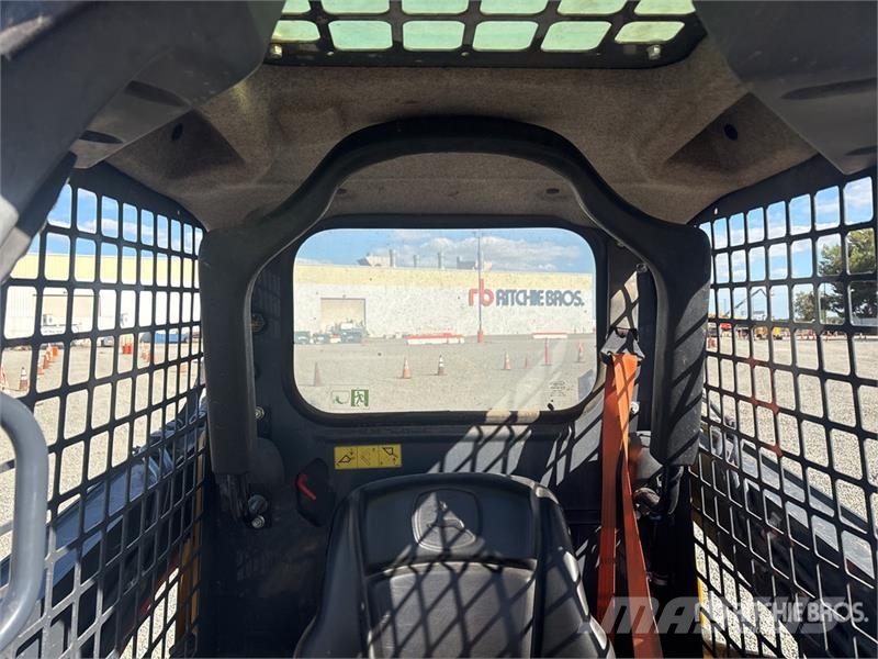John Deere 312GR Skid Steer Loader Skid steer loaders