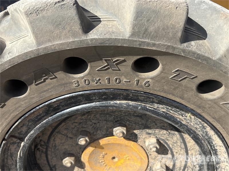 John Deere 312GR Skid Steer Loader Skid steer loaders