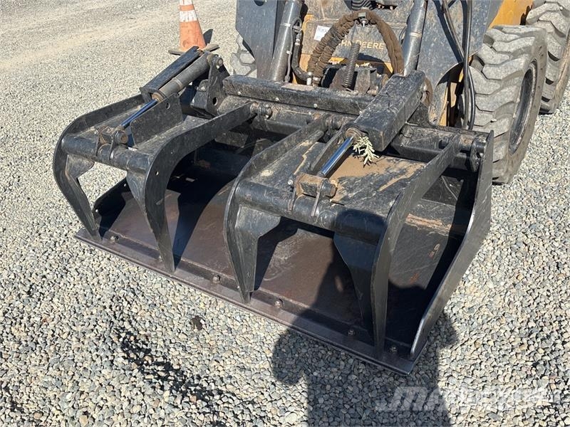 John Deere 312GR Skid Steer Loader Skid steer loaders
