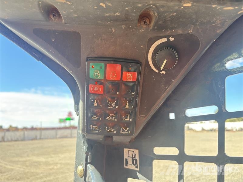 John Deere 312GR Skid Steer Loader Skid steer loaders