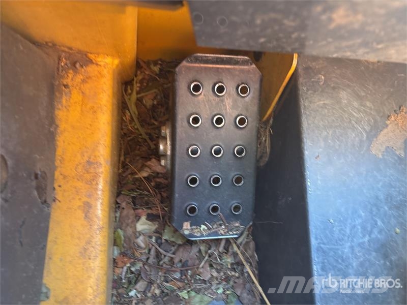 John Deere 312GR Skid Steer Loader Skid steer loaders