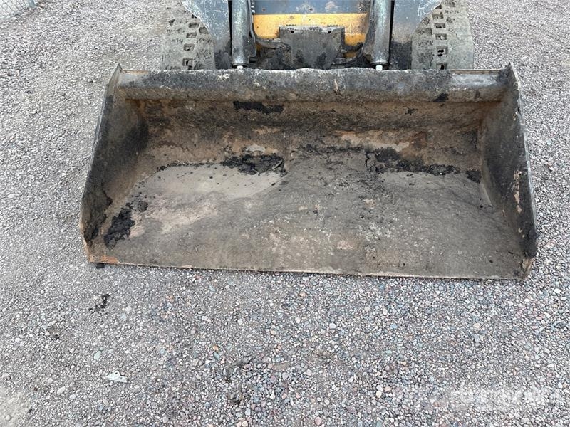 John Deere 317G Schrankladers