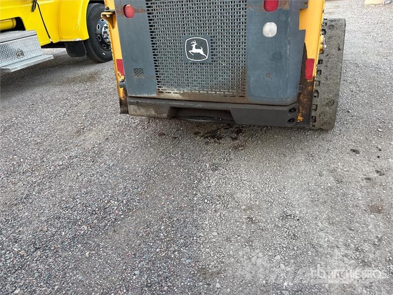 John Deere 317G Schrankladers