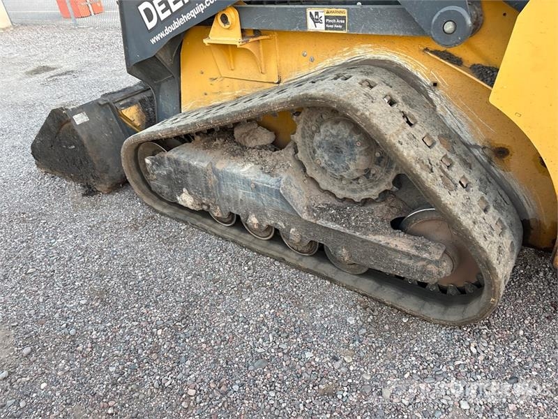 John Deere 317G Schrankladers