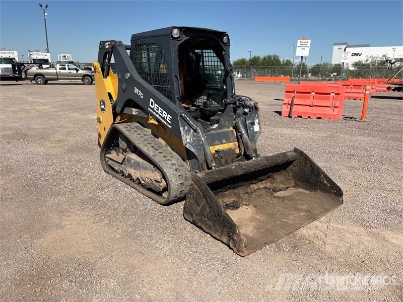 John Deere 317G Skid steer loaders