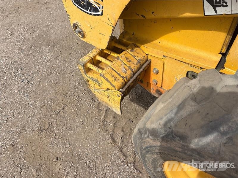 John Deere 320 Skid Steer Loader Kompaktlader