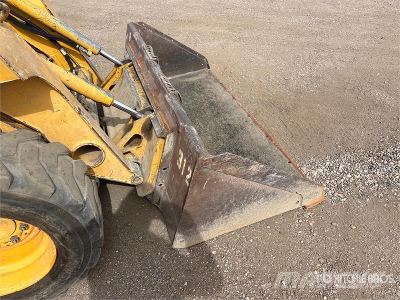 John Deere 320 Skid Steer Loader Kompaktlader