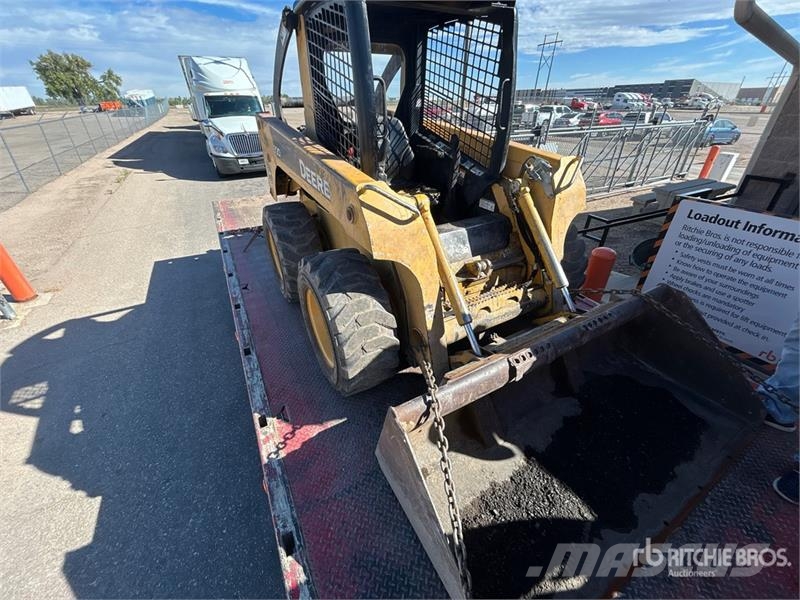 John Deere 320 Skid Steer Loader Kompaktlader